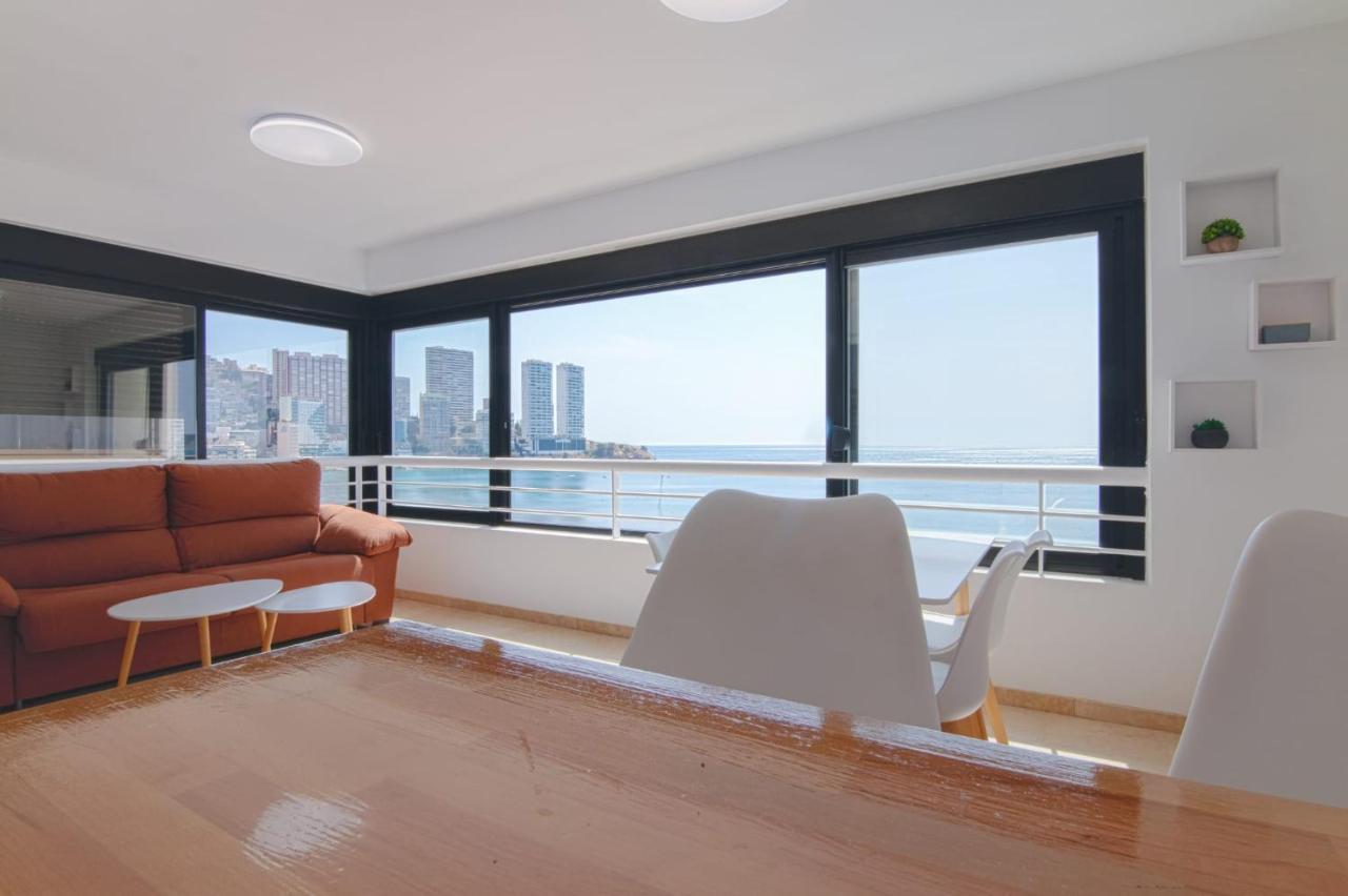 Luminoso Apartamento En Primera Linea De Playa Benidorm Exterior photo